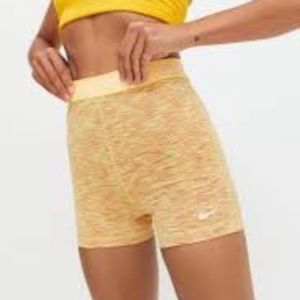 Nike Pro bike shorts size XS